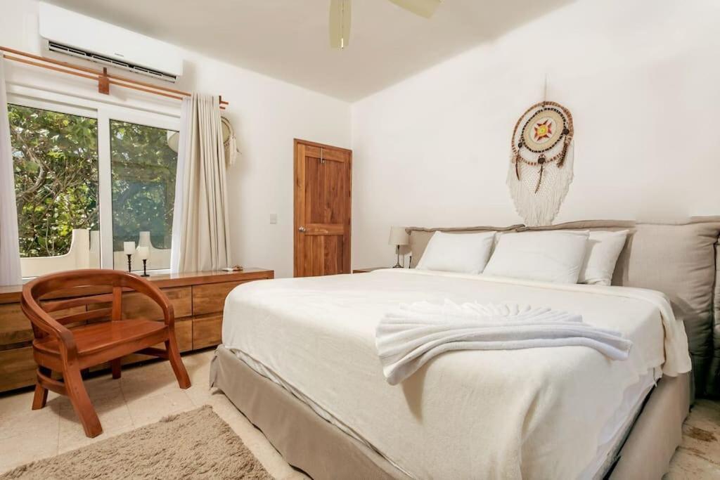 Luxury 5-Br Beachfront Home In Tulum Casa Sofia Gato エクステリア 写真