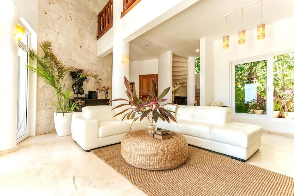 Luxury 5-Br Beachfront Home In Tulum Casa Sofia Gato エクステリア 写真